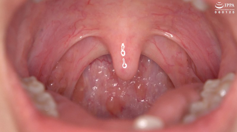 「【歯・口腔フェチ】くすぐったがりの谷田かりなちゃんの口内観察！＆巨大女フェチ」谷田かりな
